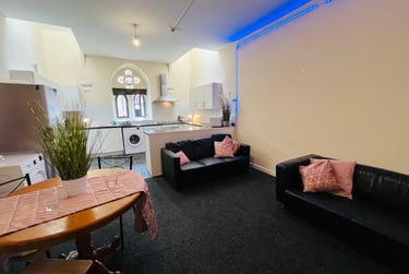 7 bed flat, Hanover Street, S3 7WT, Broomhall, Sheffield, S37WT - Image 1