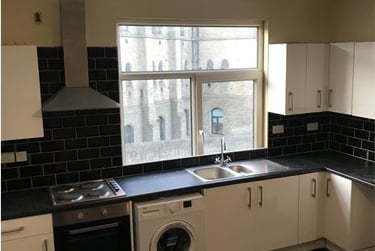 2 bed flat, Crookes Valley Road, Crookesmoor, Sheffield, S101BA - Image 4