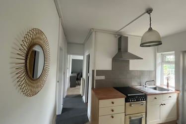 2 bed flat, Beech Avenue, Holgate, York, YO244JJ - Image 2