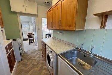 2 bed flat, Beech Avenue, Holgate, York, YO244JJ - Image 5