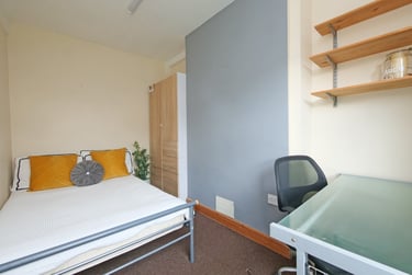 5 bed house, Etty Avenue, Layerthorpe, York, YO103TL - Image 1