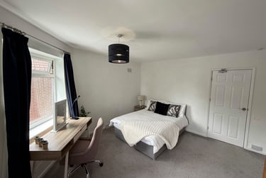 6 bed house, Bad Bargain Lane, Tang Hall, York, YO310PF - Image 1