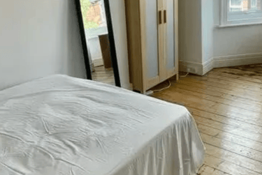 8 bed house, Manor House Road, Jesmond, Newcastle, NE22LU - Image 2