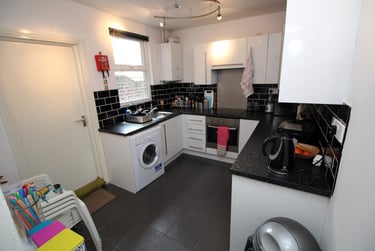 3 bed house, Newhouse Road, Wavertree, Liverpool, L150HL - Image 3