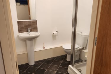 2 bed flat, Aalborg Place, City Centre, Lancaster, LA11AU - Image 9