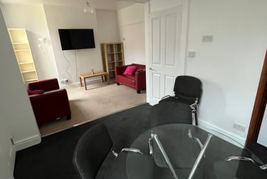 4 bed house, Dale Gardens, North Hill, Plymouth, PL46PX - Image 8