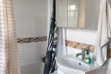 4 bed flat, New Cross Road, New Cross, London, SE146TQ - Image 5