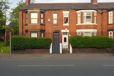 6 bed house, Upper Lloyd Street, Near university, Manchester, M144HY - Image 1