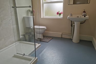 4 bed house, McIntyre Road, St Johns, Worcester, WR25LG - Image 4