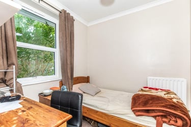 6 bed house, The highway, Near University, Brighton, BN24GB - Image 5