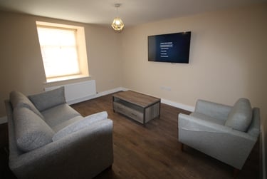 4 bed flat, Jesmond Road West, Sandyford, Newcastle, NE24PQ - Image 3