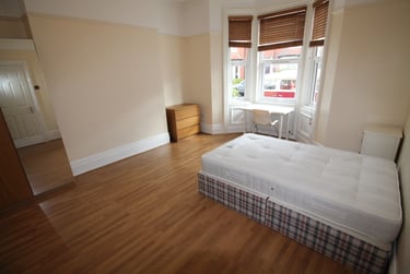 4 bed house, Treherne Road, Jesmond, Newcastle, NE23NP - Image 1