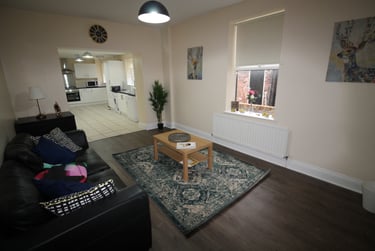 6 bed house, Brighton Grove, Arthurs Hill, Newcastle, NE45NS - Image 2