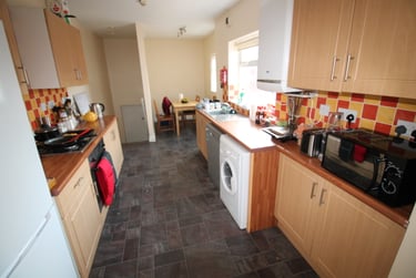 4 bed flat, Grosvenor Road, Jesmond, Newcastle, NE22RQ - Image 2