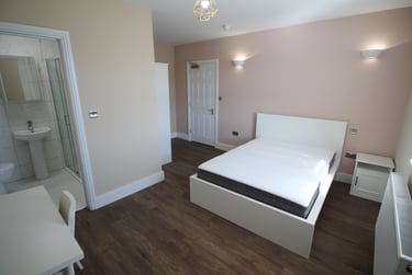 5 bed flat, Jesmond Road West, Sandyford, Newcastle, NE24PQ - Image 8