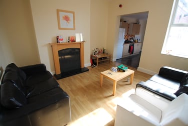4 bed flat, Grosvenor Road, Jesmond, Newcastle, NE22RQ - Image 1