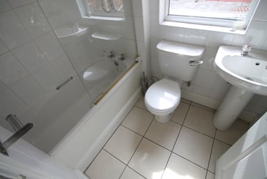 4 bed flat, Jesmond Road, Jesmond, Newcastle, NE21LD - Image 9