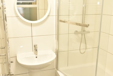 4 bed house, Croft Street, City Centre, Lincoln, LN25AZ - Image 9