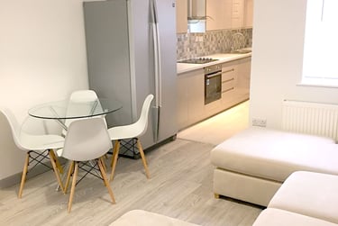 4 bed house, Croft Street, City Centre, Lincoln, LN25AZ - Image 3