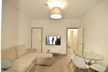 4 bed house, Croft Street, City Centre, Lincoln, LN25AZ - Image 1