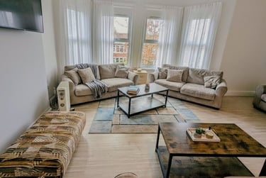 10 bed house, Wellington road, Fallowfield, Manchester, M146BH - Image 1