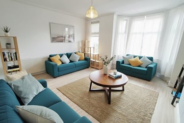 7 bed house, Lausanne road, Fallowfield, Manchester, M203EU - Image 2