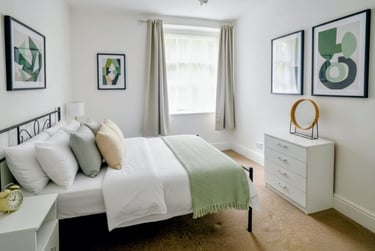 1 bed flat, Daisy Bank Road, Victoria Park, Manchester, M145QL - Image 1