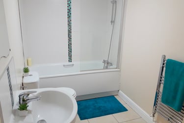 5 bed flat, Dickenson road, Victoria park, Manchester, M145HZ - Image 10