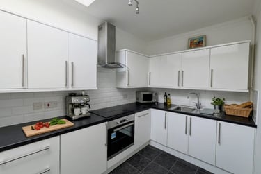 3 bed flat, Daisy Bank Road, Victoria Park, Manchester, M145QL - Image 3