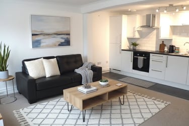 1 bed flat, Daisy Bank Road, Victoria Park, Manchester, M145QL - Image 1