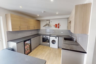 6 bed flat, Stepney Lane, City Centre, Newcastle, NE16PD - Image 3