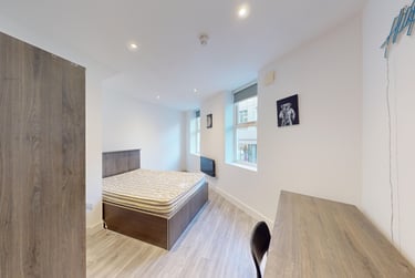 5 bed flat, Silver Street, City Centre, Durham, DH13RD - Image 8