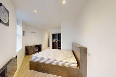 5 bed flat, Silver Street, City Centre, Durham, DH13RD - Image 9
