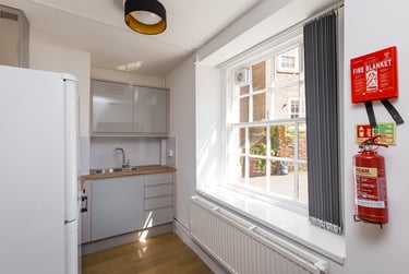 1 bed studio, Leazes Terrace, Newcastle Upon Tyne, Newcastle, NE14LY - Image 3