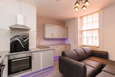 5 bed flat, Leazes Terrace, Newcastle Upon Tyne, Newcastle, NE14LY - Image 1