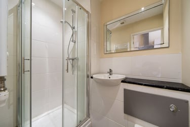 6 bed flat, Bridge View House Stepney Lane, City Centre, Newcastle, NE16PN - Image 5