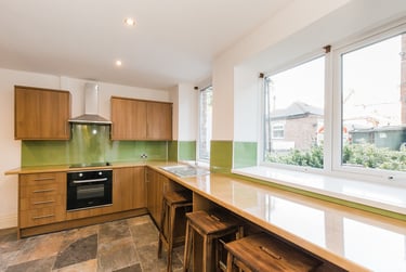 1 bed studio, St Bedes Terrace, Ashbrooke, Sunderland, SR28HS - Image 2