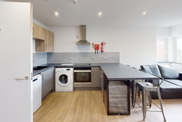 2 bed flat, Stepney Lane, City Centre, Newcastle, NE16PE - Image 2