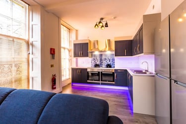 5 bed flat, Leazes Terrace, Newcastle Upon Tyne, Newcastle, NE14LY - Image 1