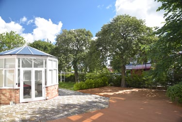 2 bed flat, Thornhill Crescent, Thornhill, Sunderland, SR27AD - Image 13