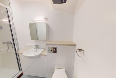 1 bed studio, Pitt Street, Newcastle Upon Tyne, Newcastle, NE45BF - Image 4