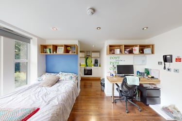 1 bed studio, Thornhill Crescent, Thornhill, Sunderland, SR27AD - Image 1