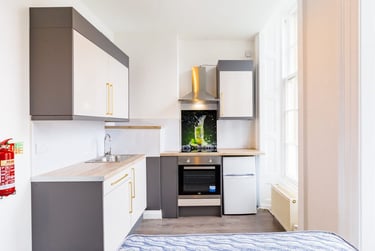1 bed studio, Leazes Terrace, Newcastle Upon Tyne, Newcastle, NE14LY - Image 1