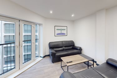 6 bed flat, Stepney Lane, City Centre, Newcastle, NE16PD - Image 1