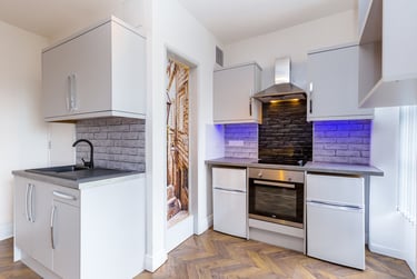 1 bed studio, Leazes Terrace, Newcastle Upon Tyne, Newcastle, NE14LY - Image 4