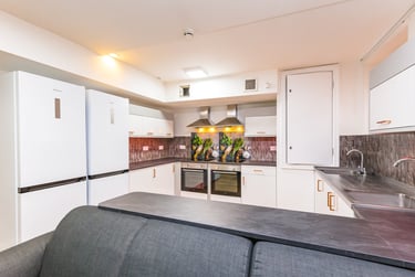 5 bed flat, Leazes Terrace, Newcastle Upon Tyne, Newcastle, NE14LY - Image 2