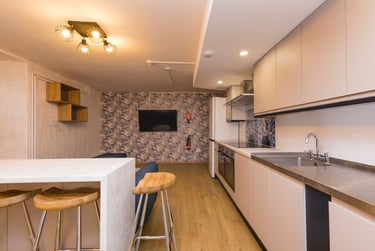 6 bed flat, Leazes Terrace, Newcastle Upon Tyne, Newcastle, NE14LY - Image 1