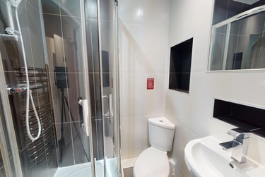 5 bed flat, Thornhill Crescent, Thornhill, Sunderland, SR27AD - Image 12