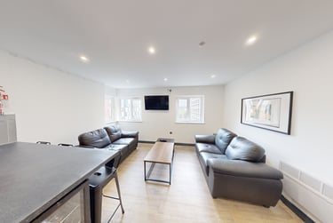 4 bed flat, Stepney Lane, City Centre, Newcastle, NE16PE - Image 1