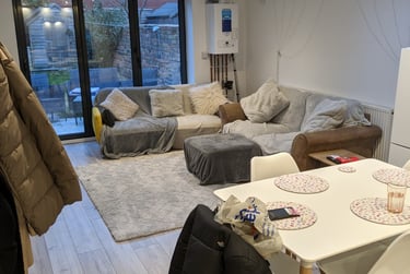 3 bed house, Russell street, Near university, Cheltenham, GL519HW - Image 2